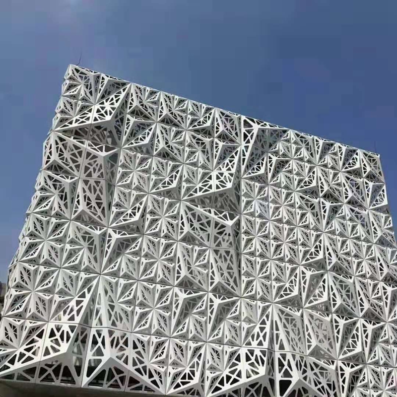 雕花铝单板外墙镂空冲孔造型