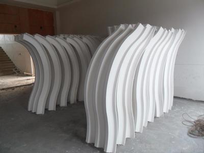 厂家供应2015江阴GRG石膏制品 GRG影院吊顶材料 GRG剧院吊顶 GRG罗马柱 GRG波浪墙面 GRG喇叭柱子图片_高清图_细节图